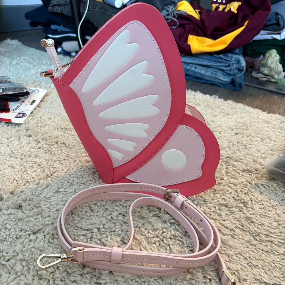 Kate Spade “Bestie Bag” in Pink